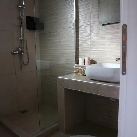 Apartment Karpouzi Seaview